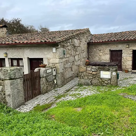 別荘 Casa Dos Moinhos De Aveia Alverca da Beira